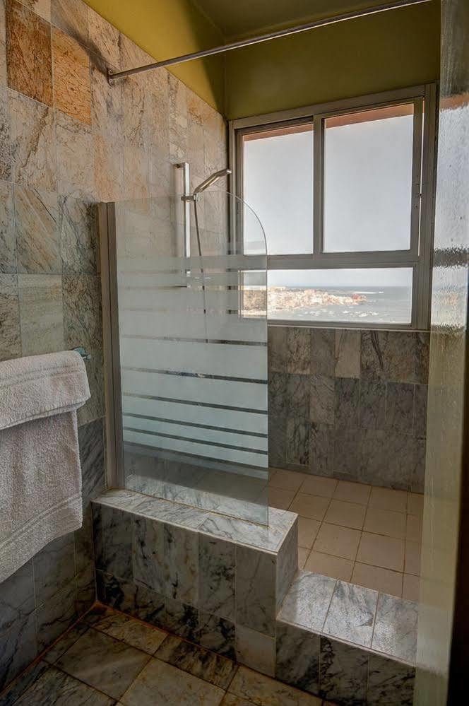 Ngor Diarama Hotel Dakar Luaran gambar