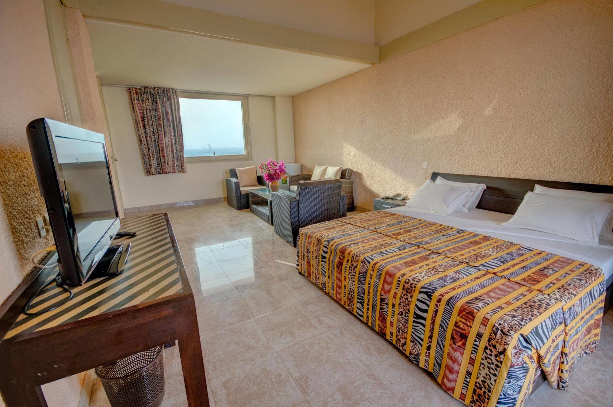 Ngor Diarama Hotel Dakar Luaran gambar